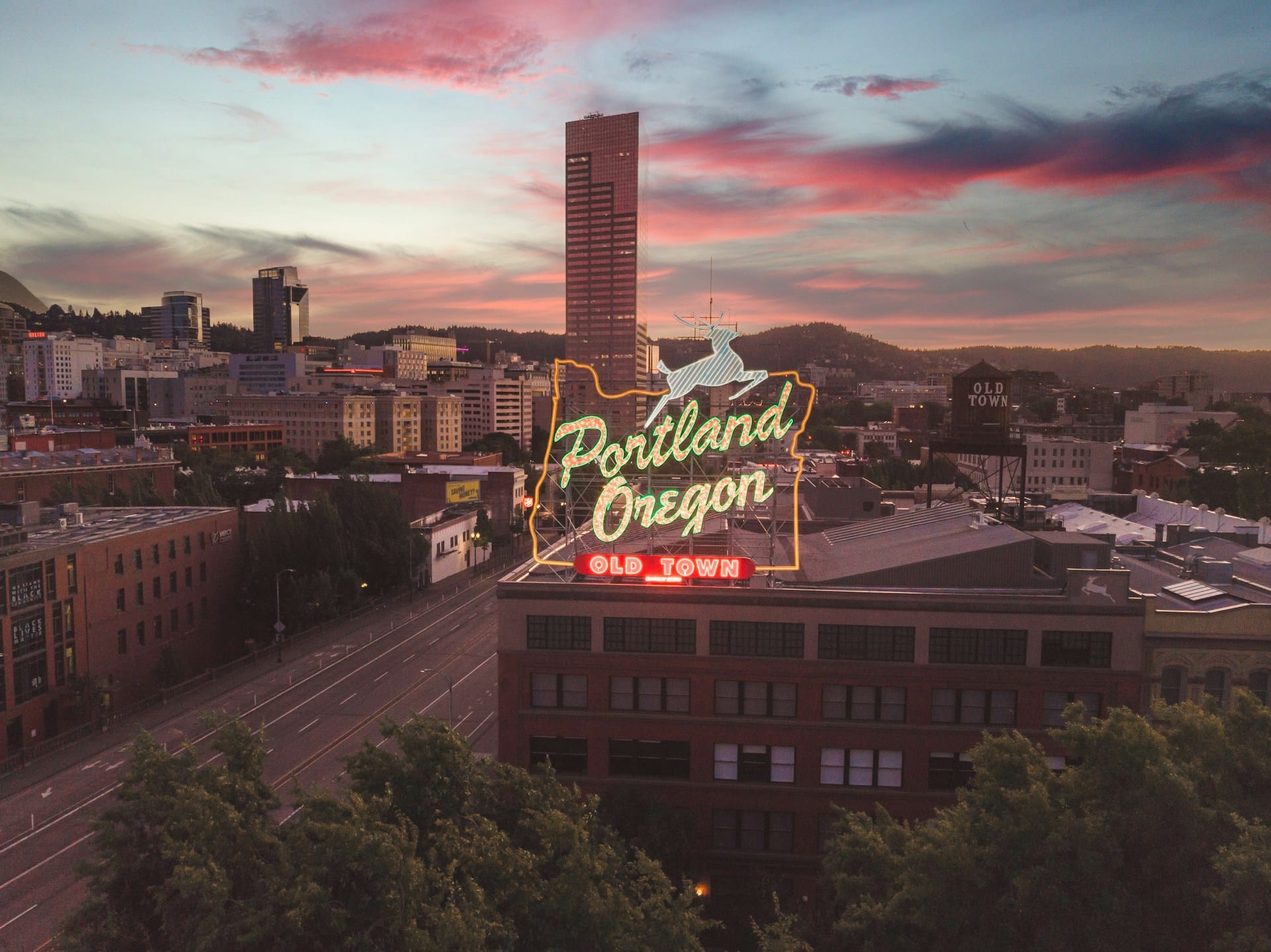 portland oregon sign